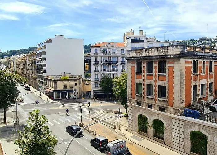Hotel Evelia *
