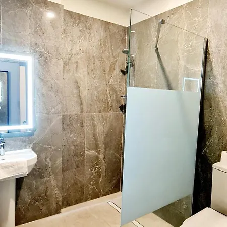 Hotel Evelia *