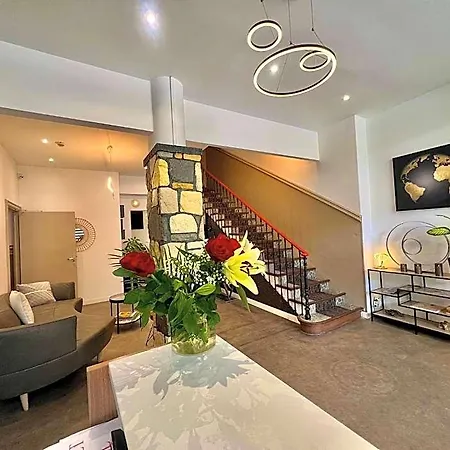 Hotel Evelia *
