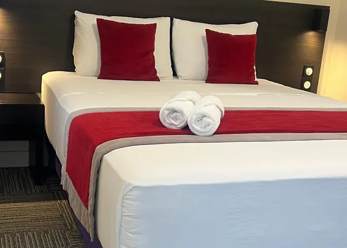 Hotel Evelia *