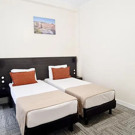 Hotell Evelia Nice
